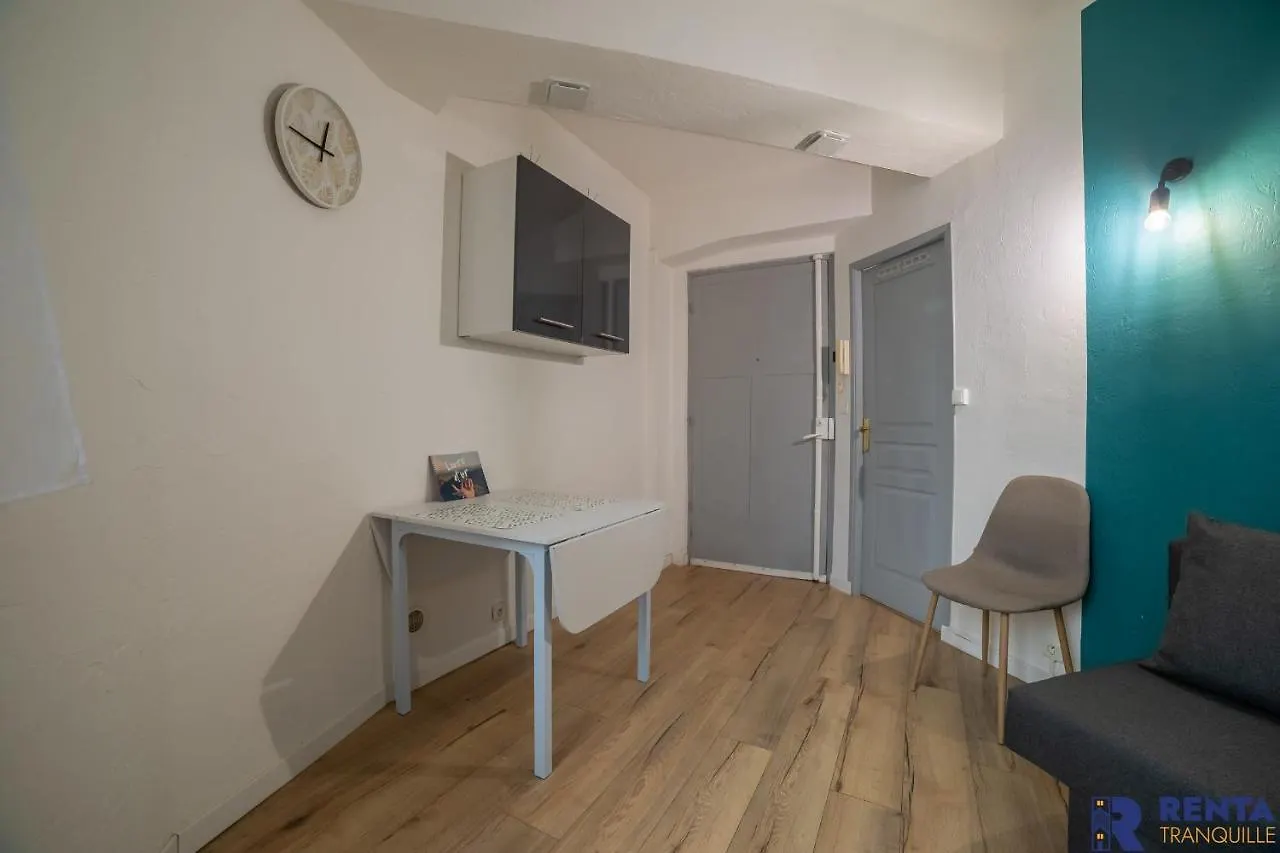 L'Esterel Apartment Antibes 0*,