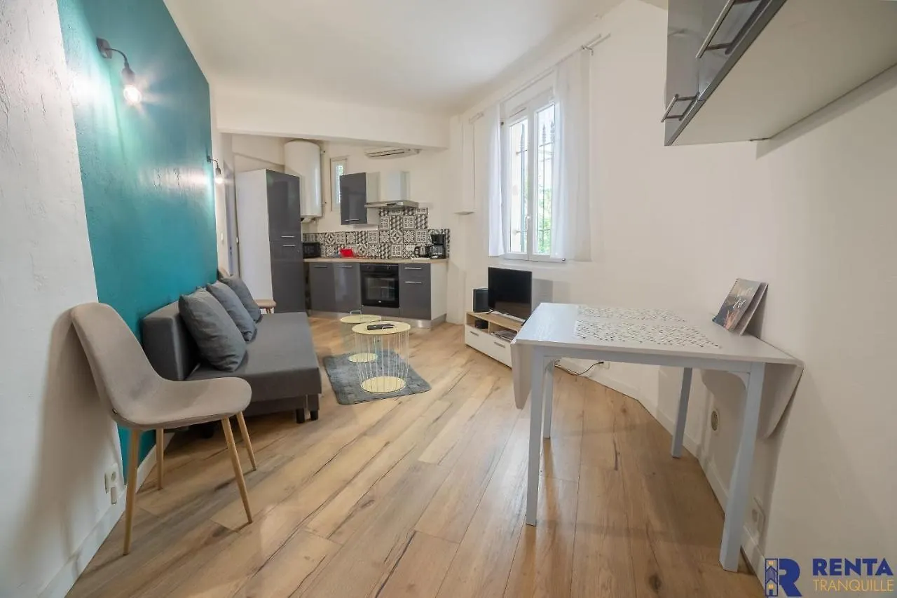 L'Esterel Apartment Antibes 0*,