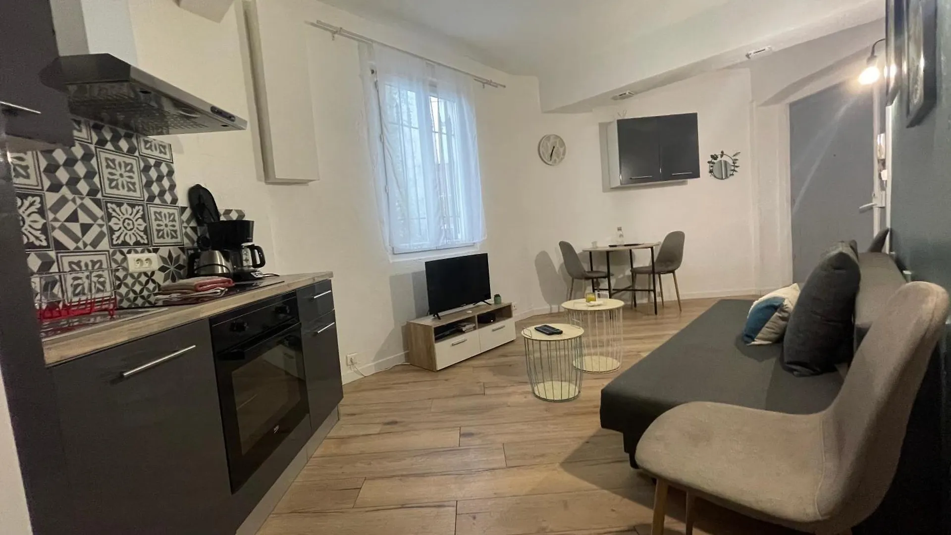 L'Esterel Apartment Antibes